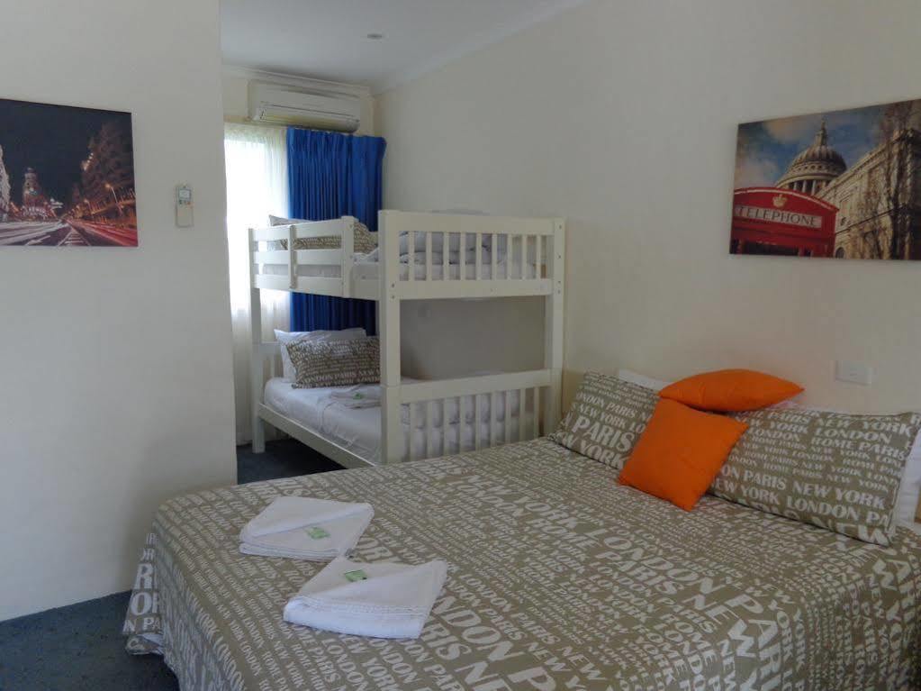 Bogong Moth Motel Маунт-Бьюти Экстерьер фото